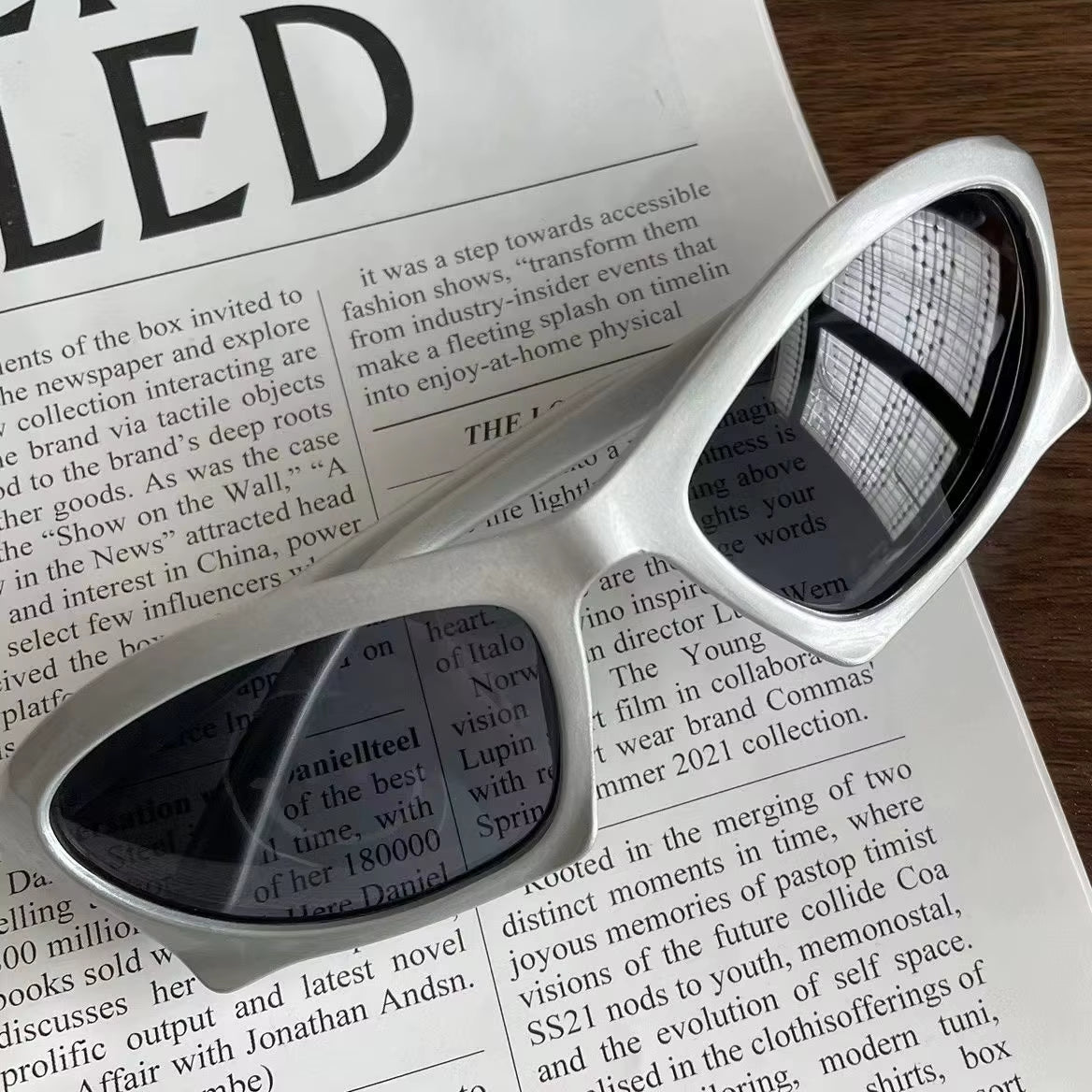 Retro Sports Sunglasses Geometric Trend Steampunk Glasses Sports Vintage Punk Shade Sunglasses UV400 Women Men Eyewear